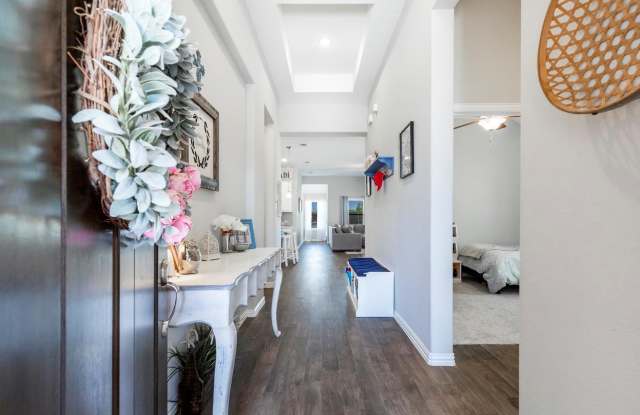 4507 Cypress Drive Gallery 4