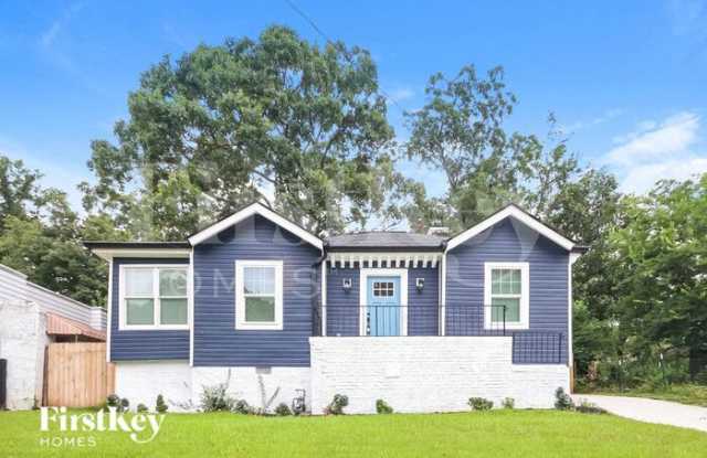 933 Woodbourne Drive Southwest photos photos