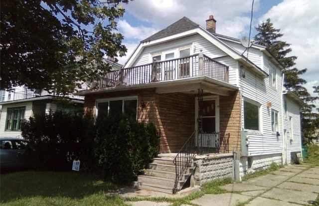 113 Wilkes Avenue unit: 2 photos photos