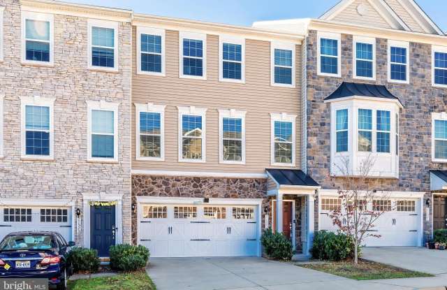 21523 WILLOW BREEZE Square photos photos 21523 WILLOW BREEZE Square photos photos