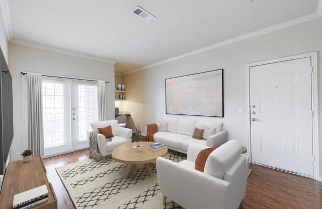 7970 Grand Gallery 2