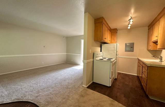 Carlson Drive (5484) Gallery 2
