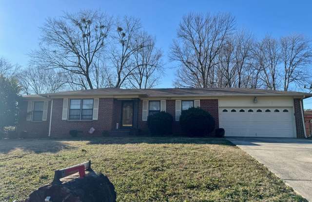 5020 Northwest Parkwood Drive Gallery 1