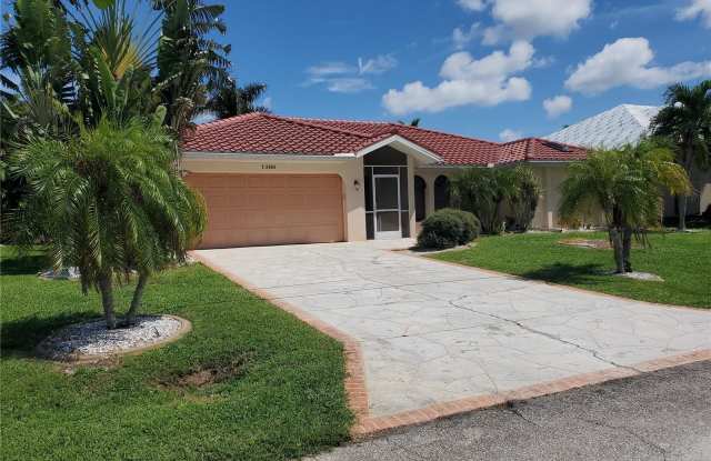 1200 MINEO Drive photos photos
