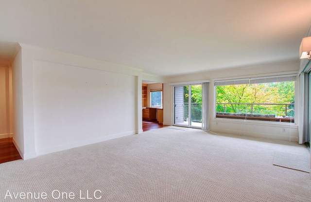 2502 Canterbury Lane East #211 Gallery 4