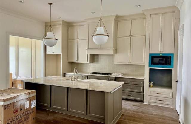 2109 Stableford Ln Gallery 3