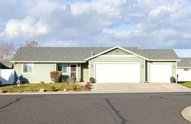 509 Chelan Avenue - Moxee WA photos photos