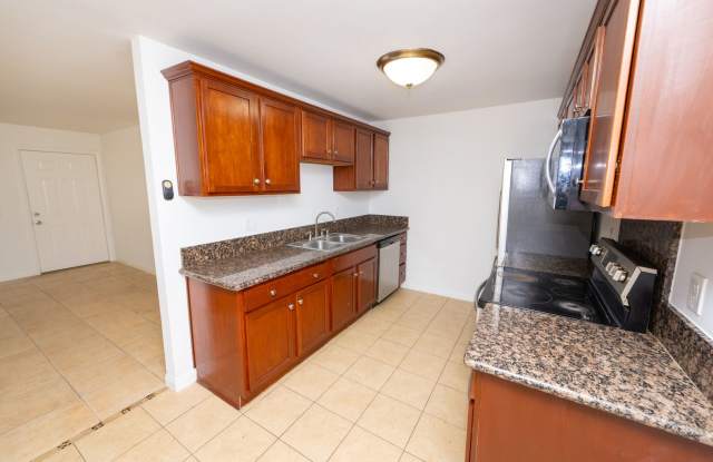 3BR/2BA Condo in El Cajon! photos photos