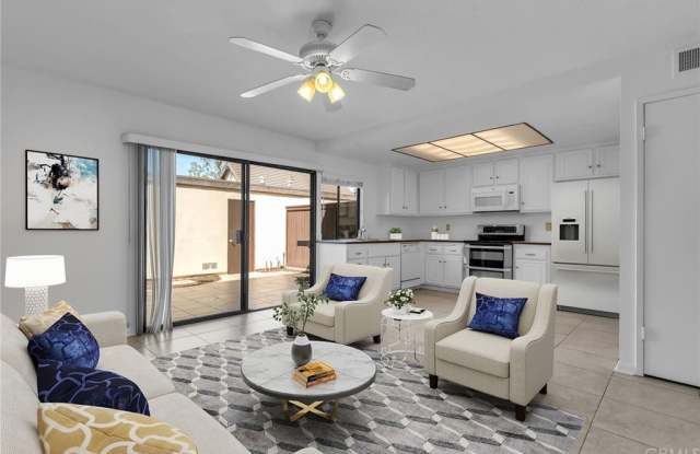 1585 Stonewood Court Gallery 4
