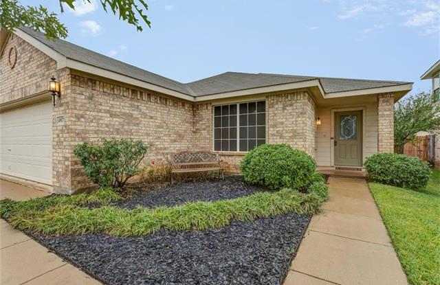 4917 Trail Creek Drive Gallery 2