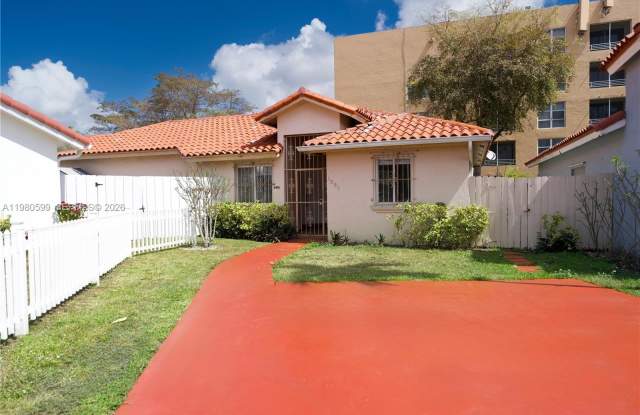 1851 SW 122nd Pl photos photos