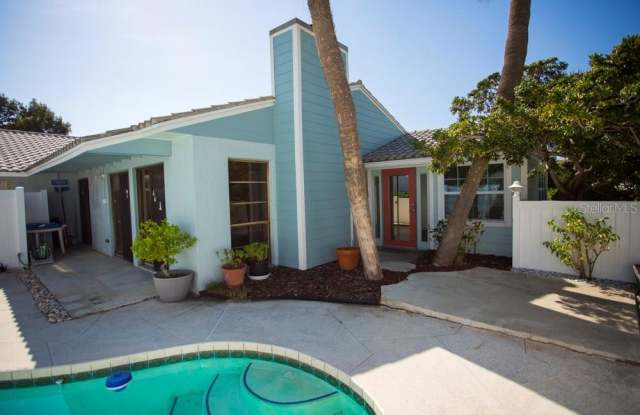 17002 DOLPHIN DRIVE Gallery 3