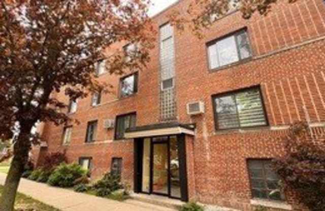 2843 W Arthur Avenue unit: 1E photos photos