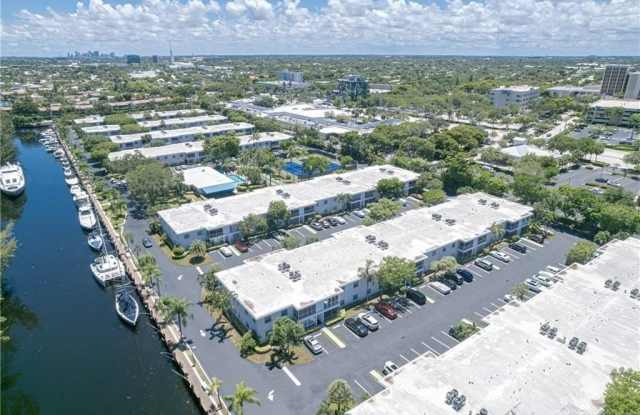 6295 BAY CLUB Drive Gallery 3