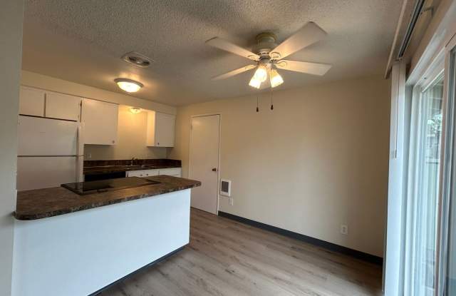 2BD/1BA - Available Now with Pool for Summer! Fresh Paint  New Laminate Vinyl Plank Flooring! Gallery 2