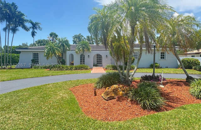 7600 SW 174th St photos photos