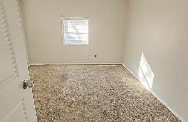 311 N. A Street - 311 North A Street, Duncan, OK 73533