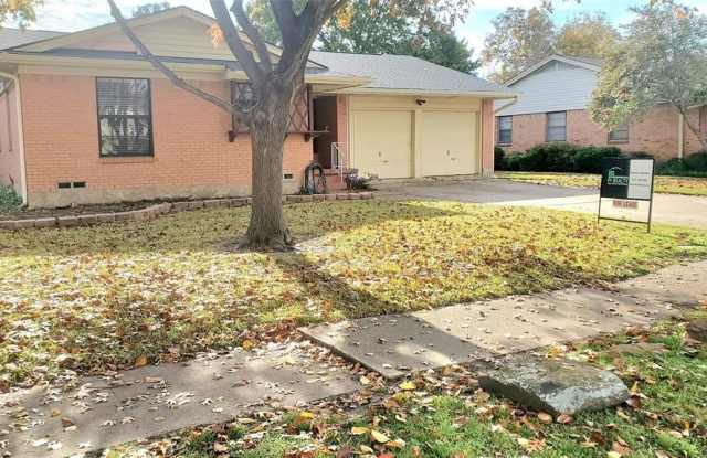 10914 Palace Way - 10914 Palace Way, Dallas, TX 75218