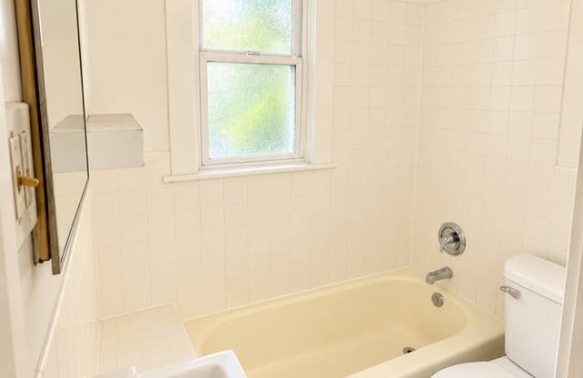 4738 Heidelberg Avenue Gallery 3