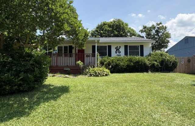 Updated 3-Bedroom Akron Home with Finished Basement & Large Detached Garage photos photos
