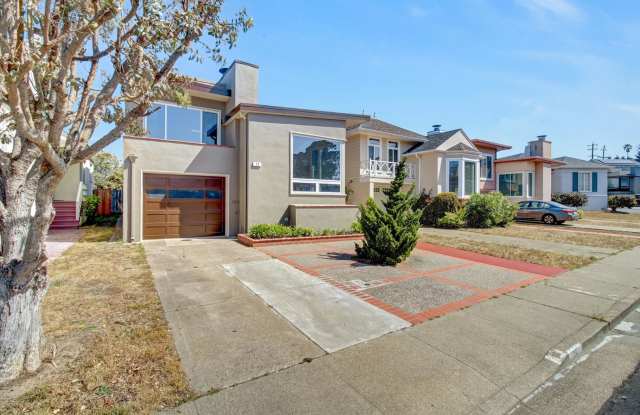 Spacious Westlake Home photos photos