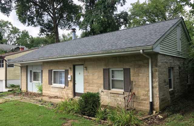 3BR/2BA Music and Ed Schools! Gallery 3