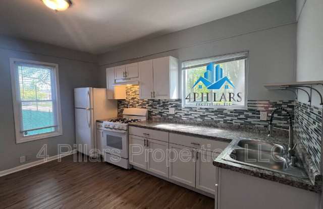155 142nd St - 155 142nd Street, Hammond, IN 46327