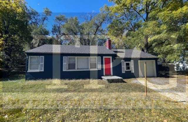 5928 Arlington Avenue - 5928 Arlington Avenue, Raytown, MO 64133