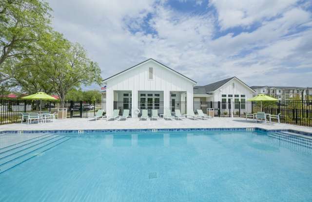 Madison Palms photos photos