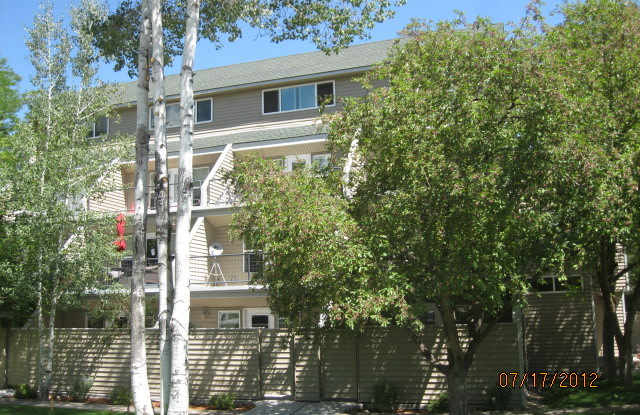 Condo w/ mountain views - close to the high school! photos photos