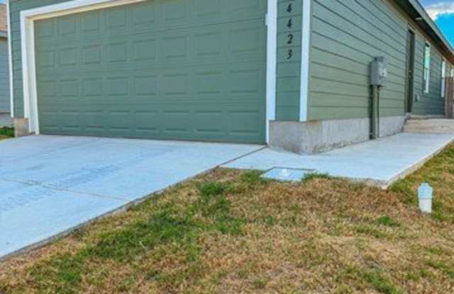 14423 Alluvium photos photos