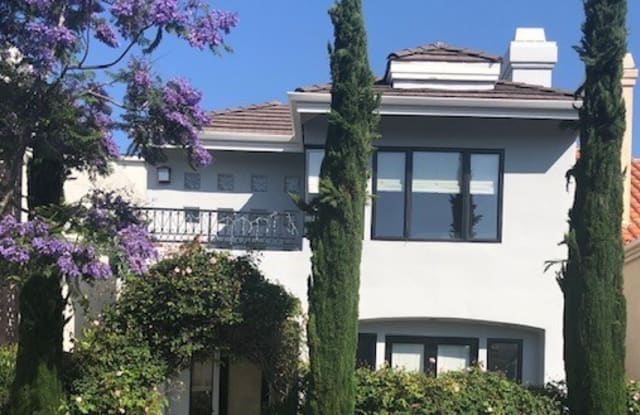 609 Begonia Avenue - 609 Begonia Avenue, Newport Beach, CA 92625
