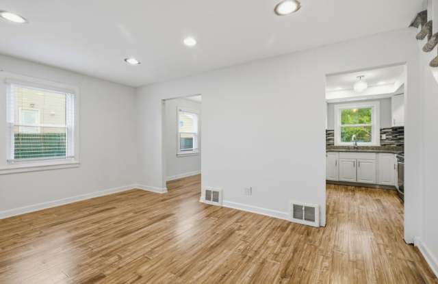 3616 Coolidge Avenue Gallery 3