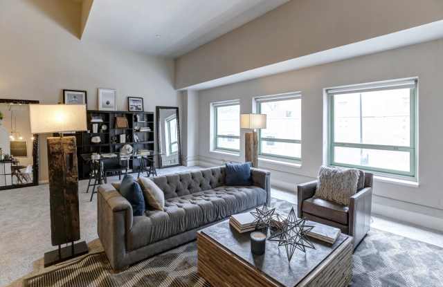 The Lofts at Shillito Place Gallery 3