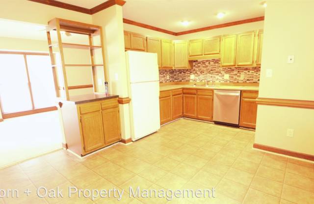 500 W. Woodcroft Parkway #19A Gallery 4