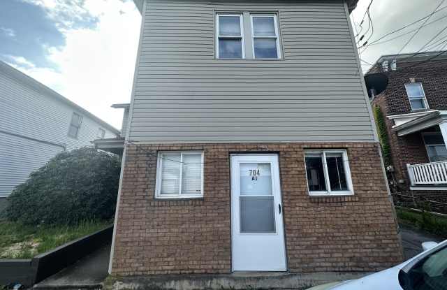 704 Hazle Street photos photos