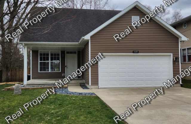 Well Kept 4 Bedroom Home photos photos Well Kept 4 Bedroom Home photos photos