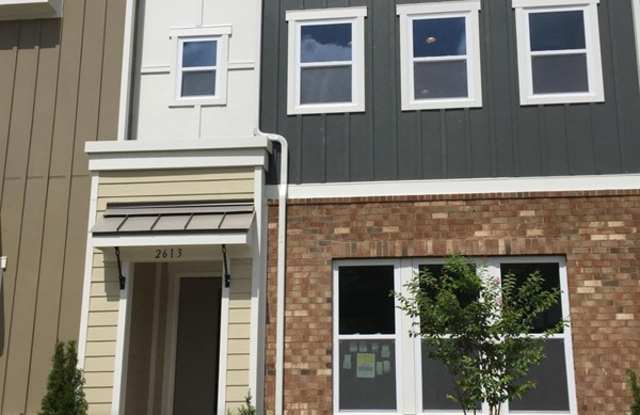 2613 Statesville Avenue - 2613 Statesville Avenue, Charlotte, NC 28206