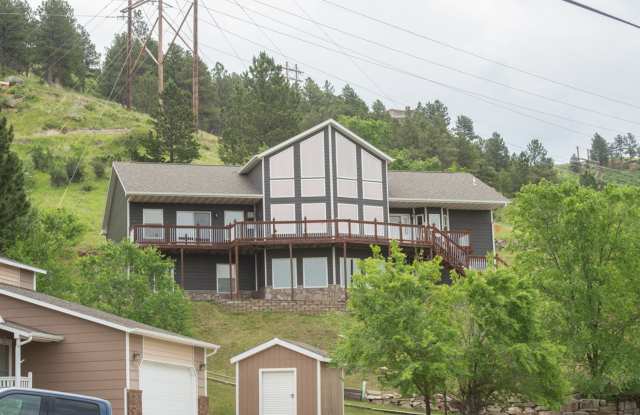 Stunning 4 Bedroom Home In Rapid City! - 2330 Arroyo Court, Rapid City, SD 57702