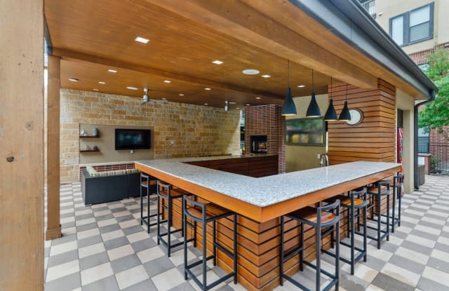 AMLI West Plano Gallery 2