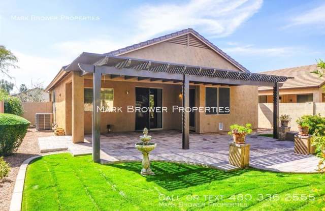 2630 E Hulet Dr Gallery 4
