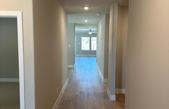 1410 Old Stead Dr Gallery 4