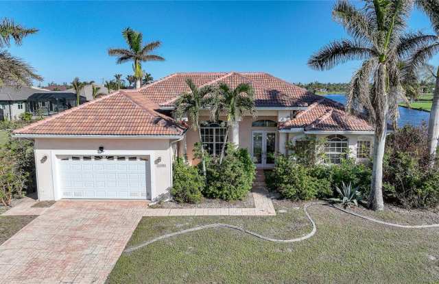 3/3/2 Pool Home in Burnt Store Lakes of Punta Gorda photos photos