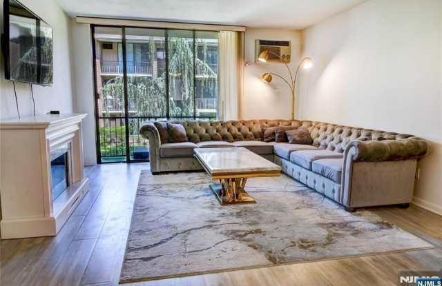 464 Liberty Street 212 photos photos