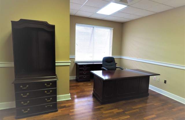 2201 West 1st Street - Centennial Bank - Second Floor Second Floor Gallery 4