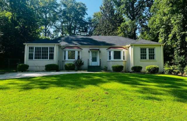 507 Sylvan Drive - 507 Sylvan Drive, LaGrange, GA 30240