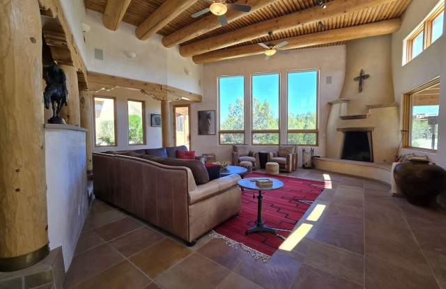 Pueblo Style Retreat in Las Campanas Gallery 4