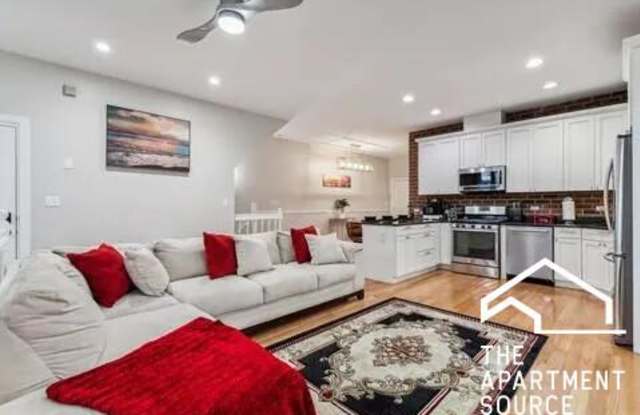 3935 South Wells St. photos photos