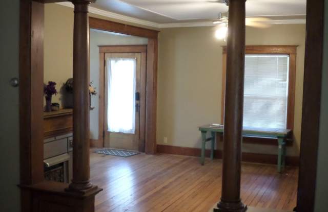 211 N. Juliette - 211 North Juliette Avenue, Manhattan, KS 66502