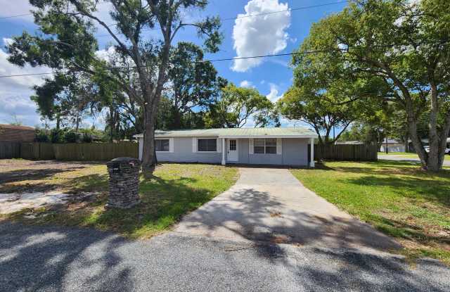7826 Bolam Avenue photos photos